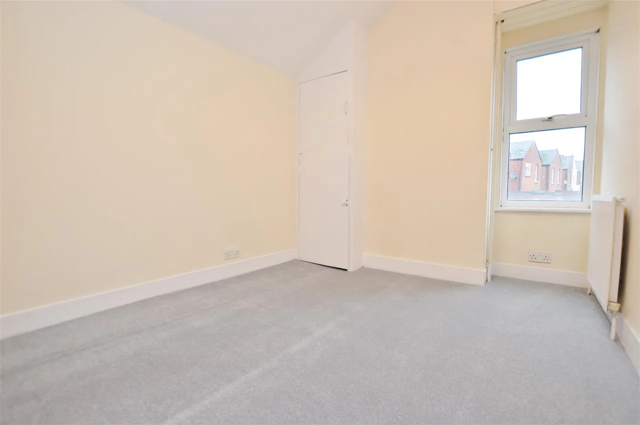 Cardiff Road, Reading, RG1, photo 10