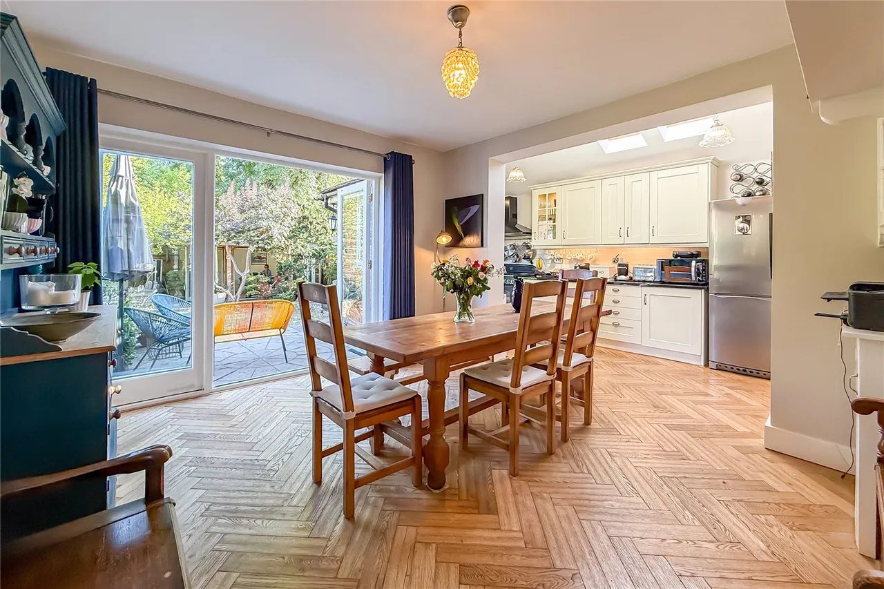 Sun Lane, Harpenden, Hertfordshire, AL5 4ET, photo 4