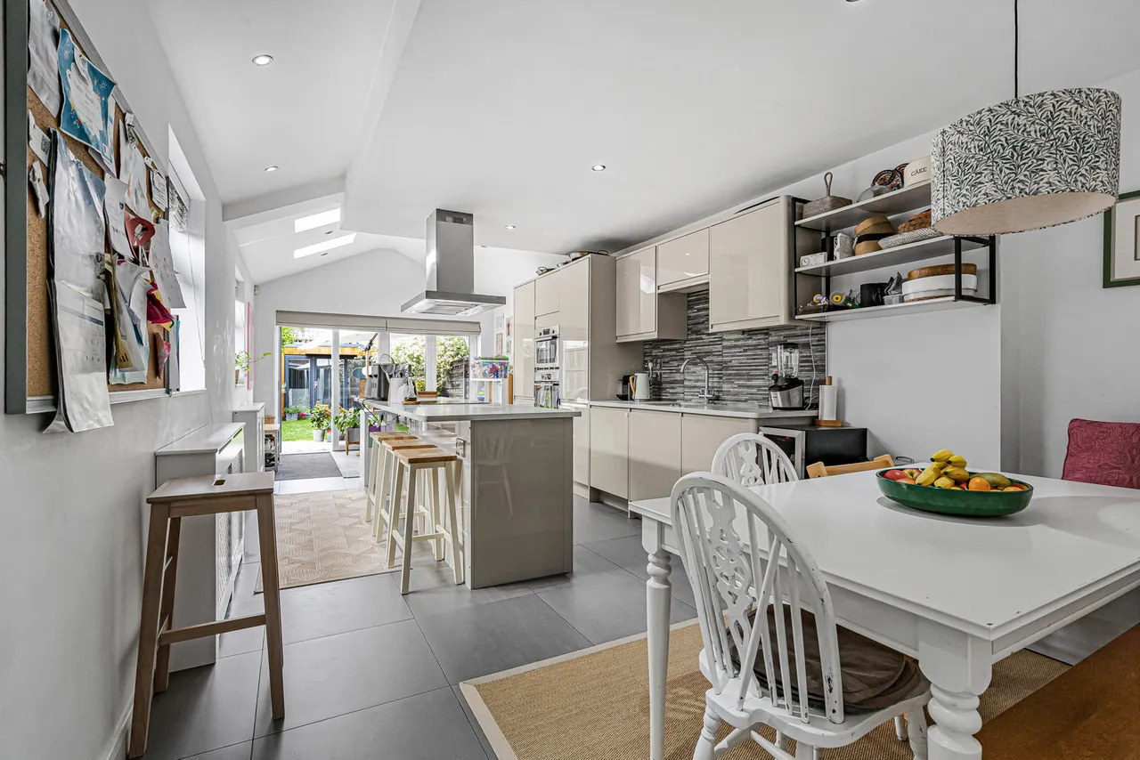 Hogshill Lane, Cobham, KT11, photo 3