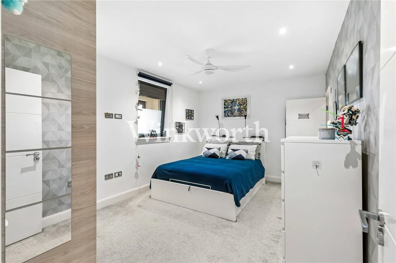 Canning Crescent, Wood Green, N22, photo 11