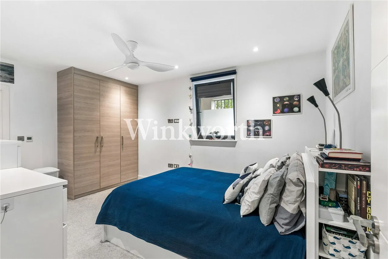 Canning Crescent, Wood Green, N22, photo 10