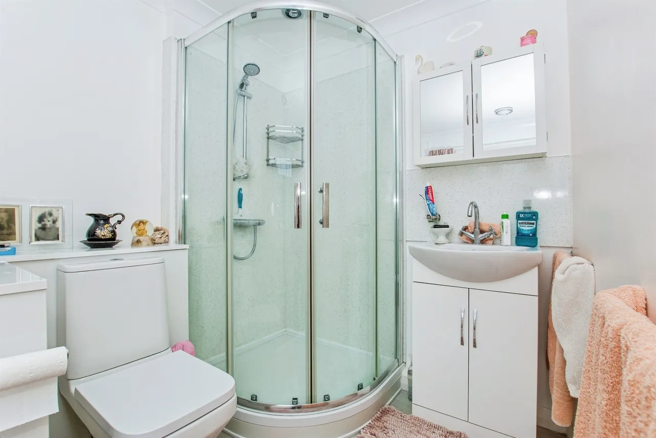 Hollycroft Road, Emneth, PE14, photo 15