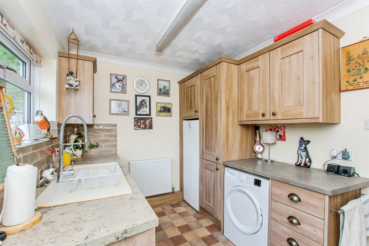 Hollycroft Road, Emneth, PE14, photo 8
