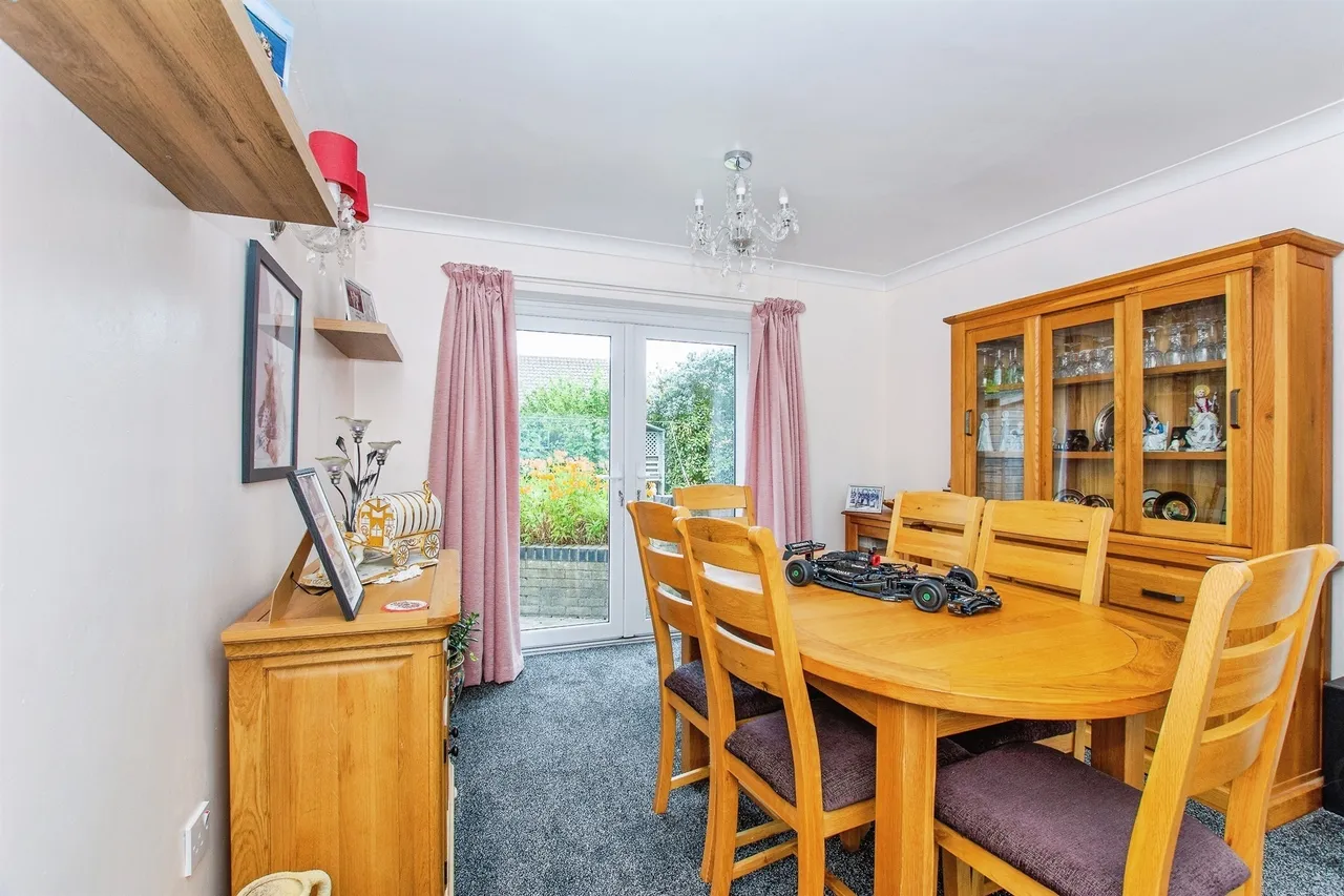 Hollycroft Road, Emneth, PE14, photo 10