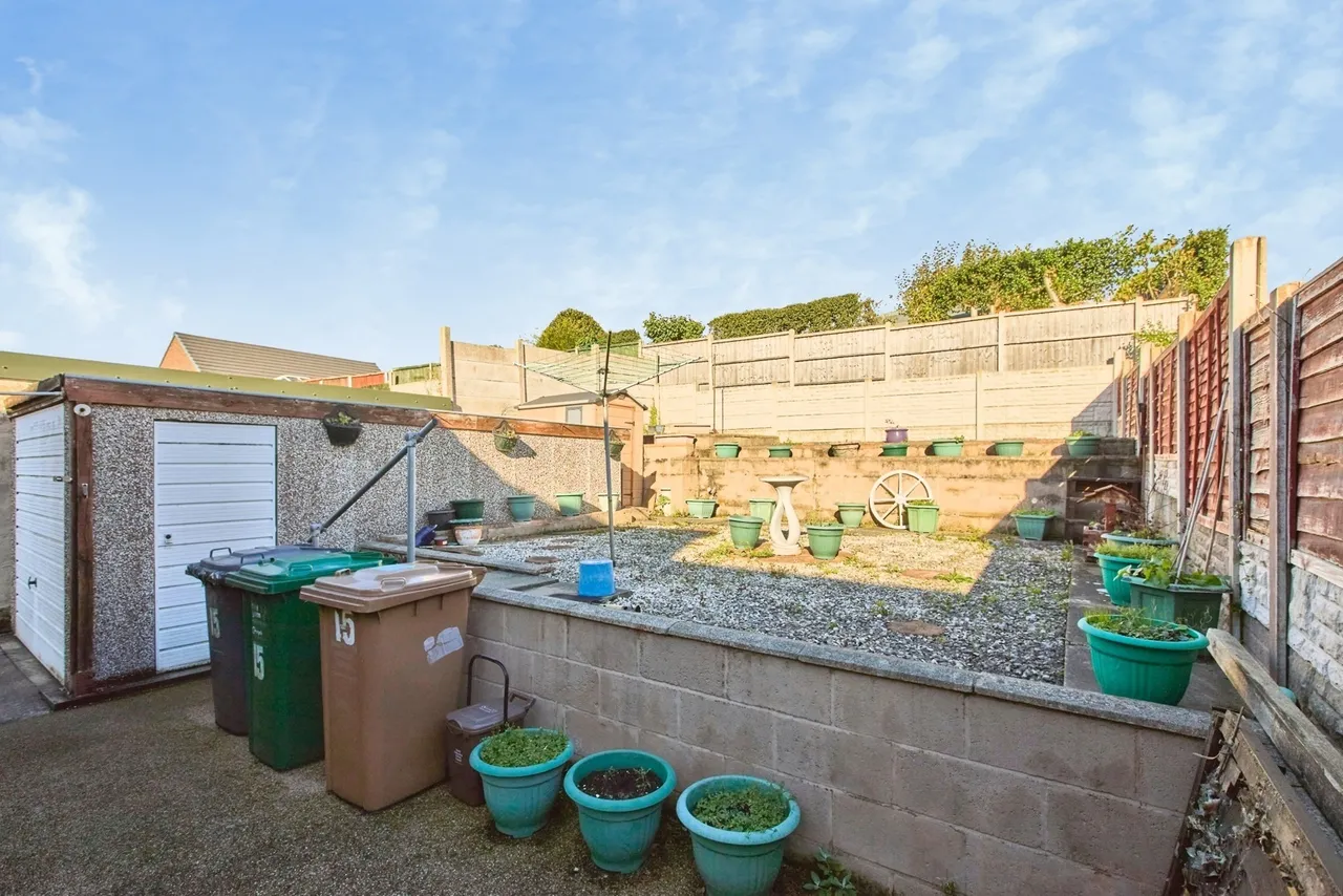 Yew Tree Road, Newhall, DE11, photo 17