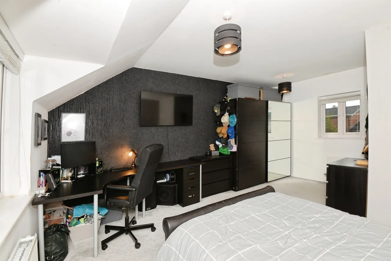 Ashmole Place, Wokingham, RG40, photo 11