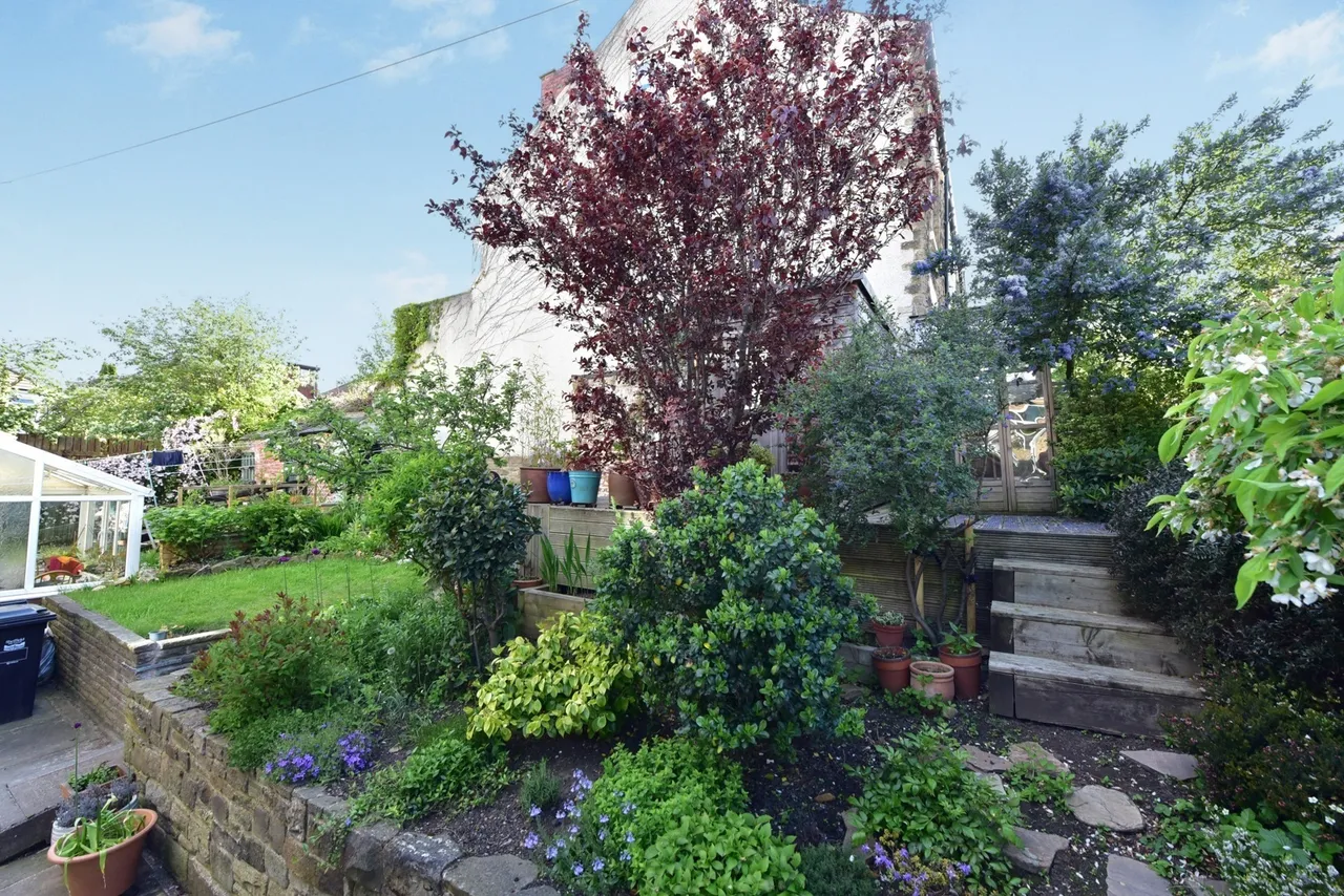 Cross Lane, Sheffield, S10, photo 17