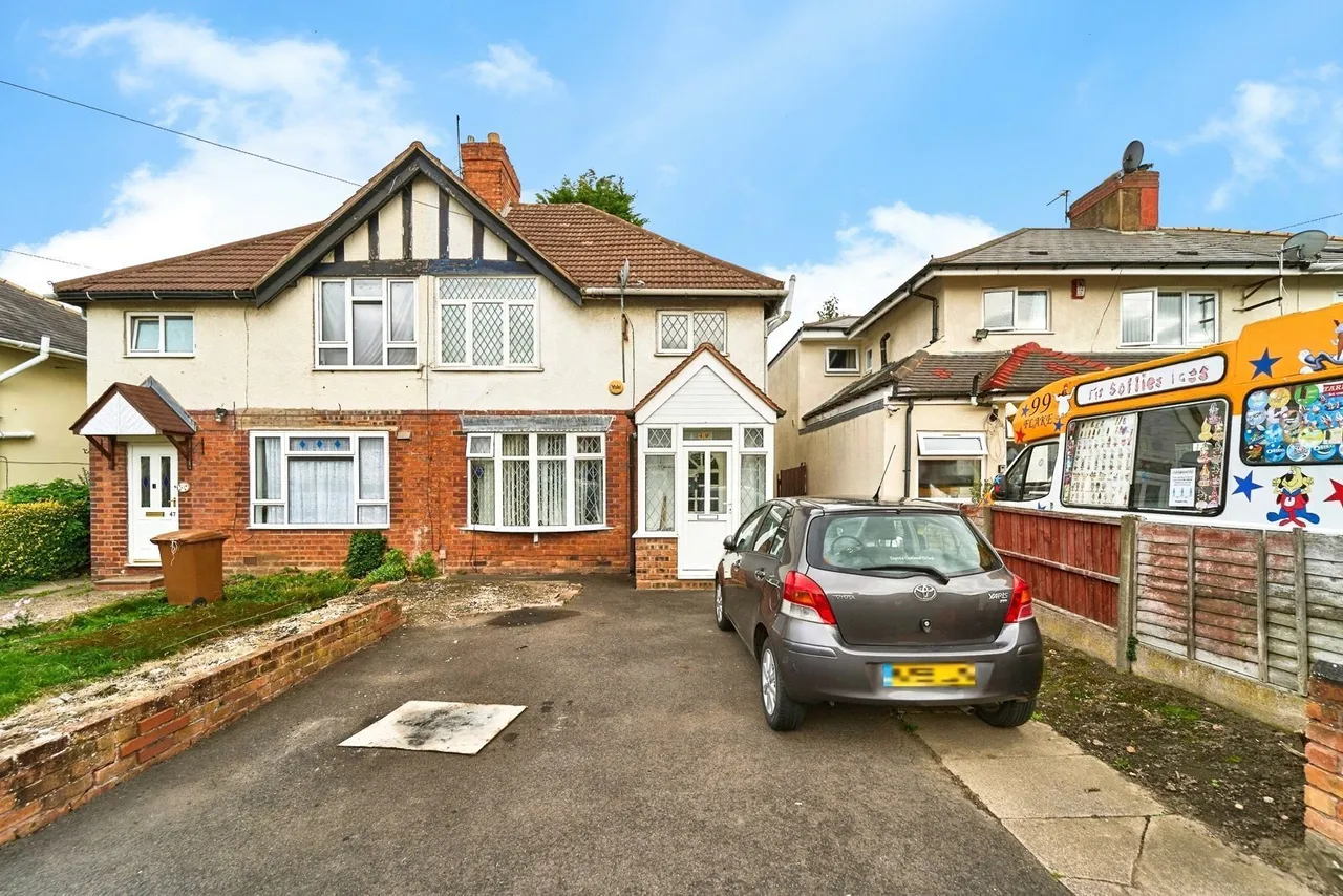 3 bed house for sale — Hawthorne Road, Walsall, West Midlands, WS5