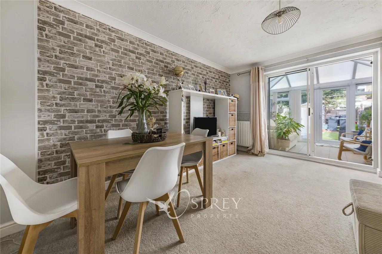 Harlech Court, Thrapston, NN14, photo 5