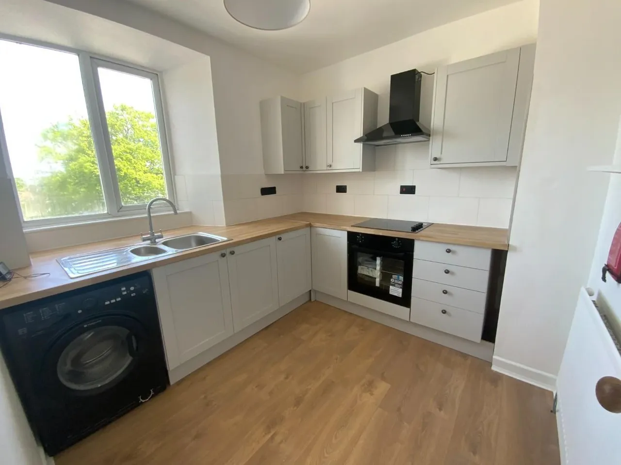 North Road, Holsworthy, photo 2