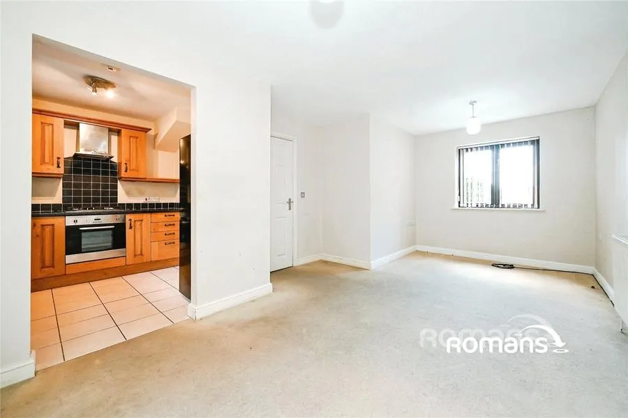 Woodridge Close, Bracknell, RG12, photo 2