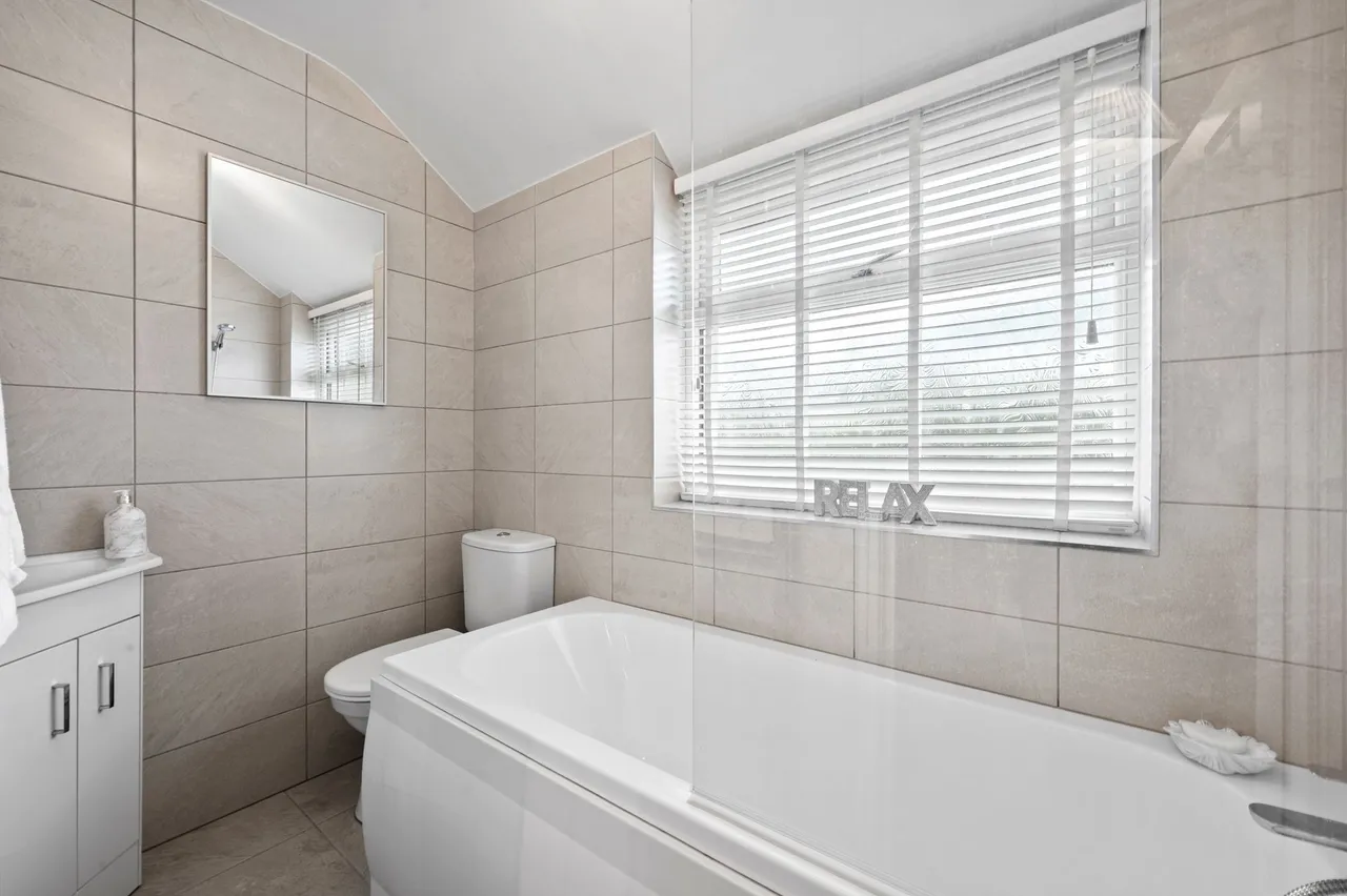 Park Road, Warrington, Warrington, WA2 9BA, photo 19