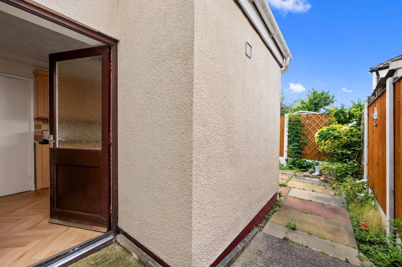 Park Road, Warrington, Warrington, WA2 9BA, photo 22