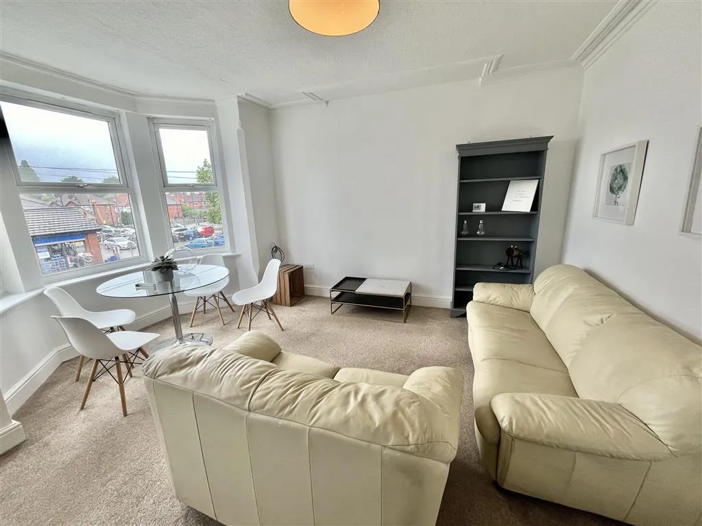 2 bed flat to rent — Alfreton Road, NOTTINGHAM