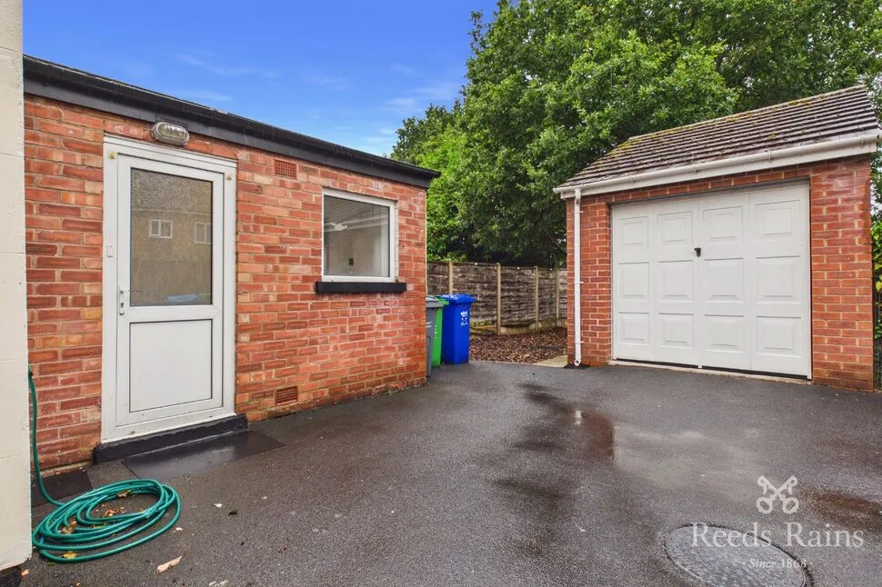 Wythenshawe Road, Manchester, Greater Manchester, M23, photo 9