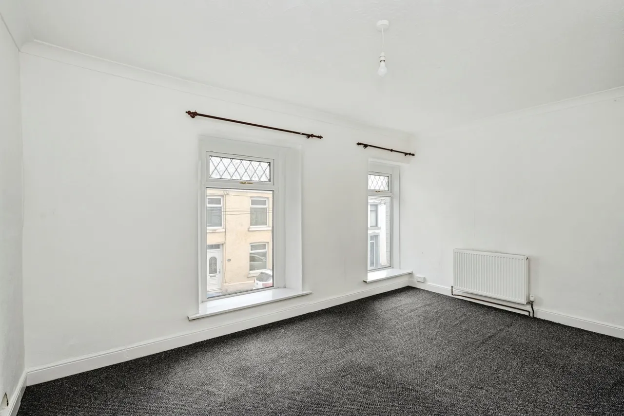 Trinity Street, Gorseinon, SA4, photo 11