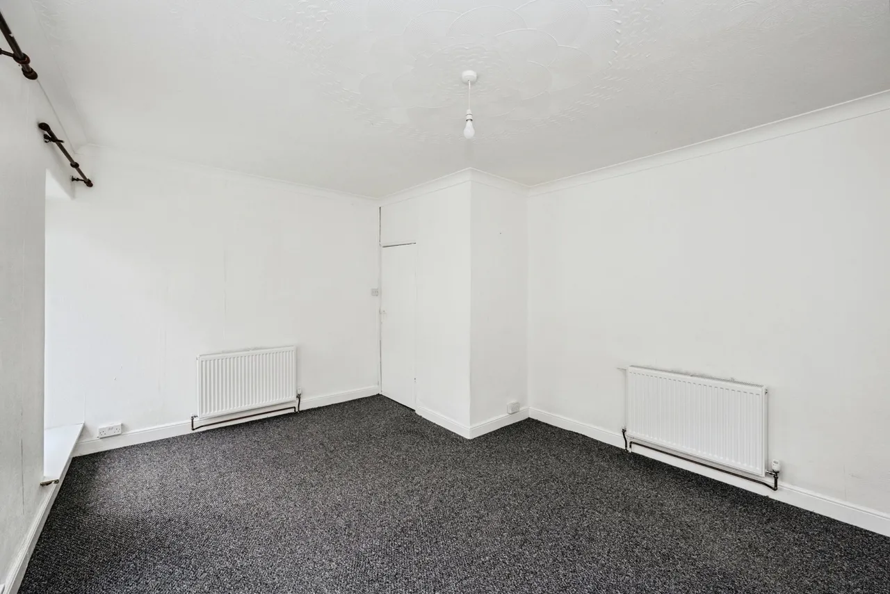 Trinity Street, Gorseinon, SA4, photo 12