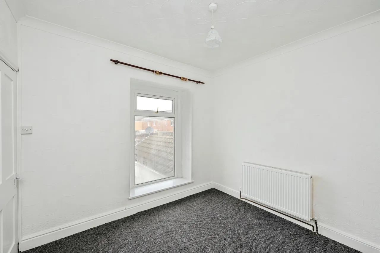 Trinity Street, Gorseinon, SA4, photo 15