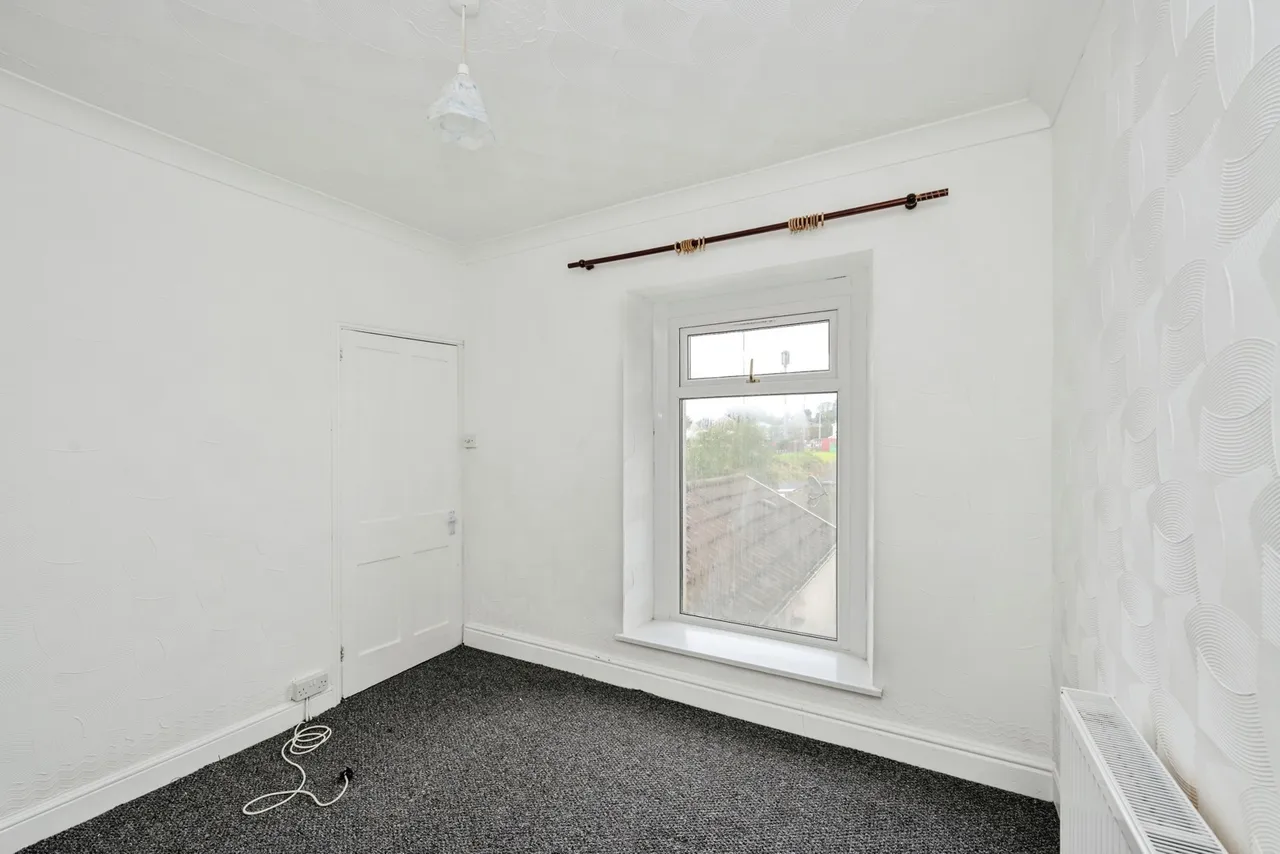 Trinity Street, Gorseinon, SA4, photo 14