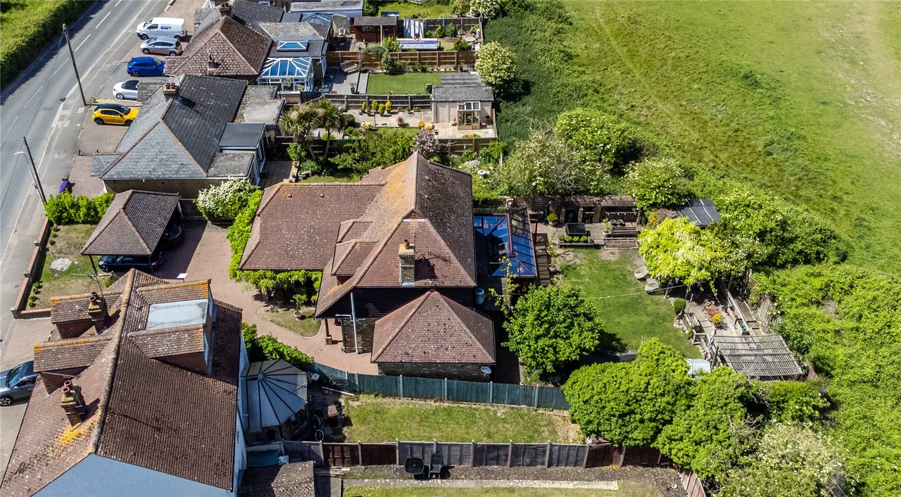 Lower Rainham Road, Rainham, ME8, photo 42