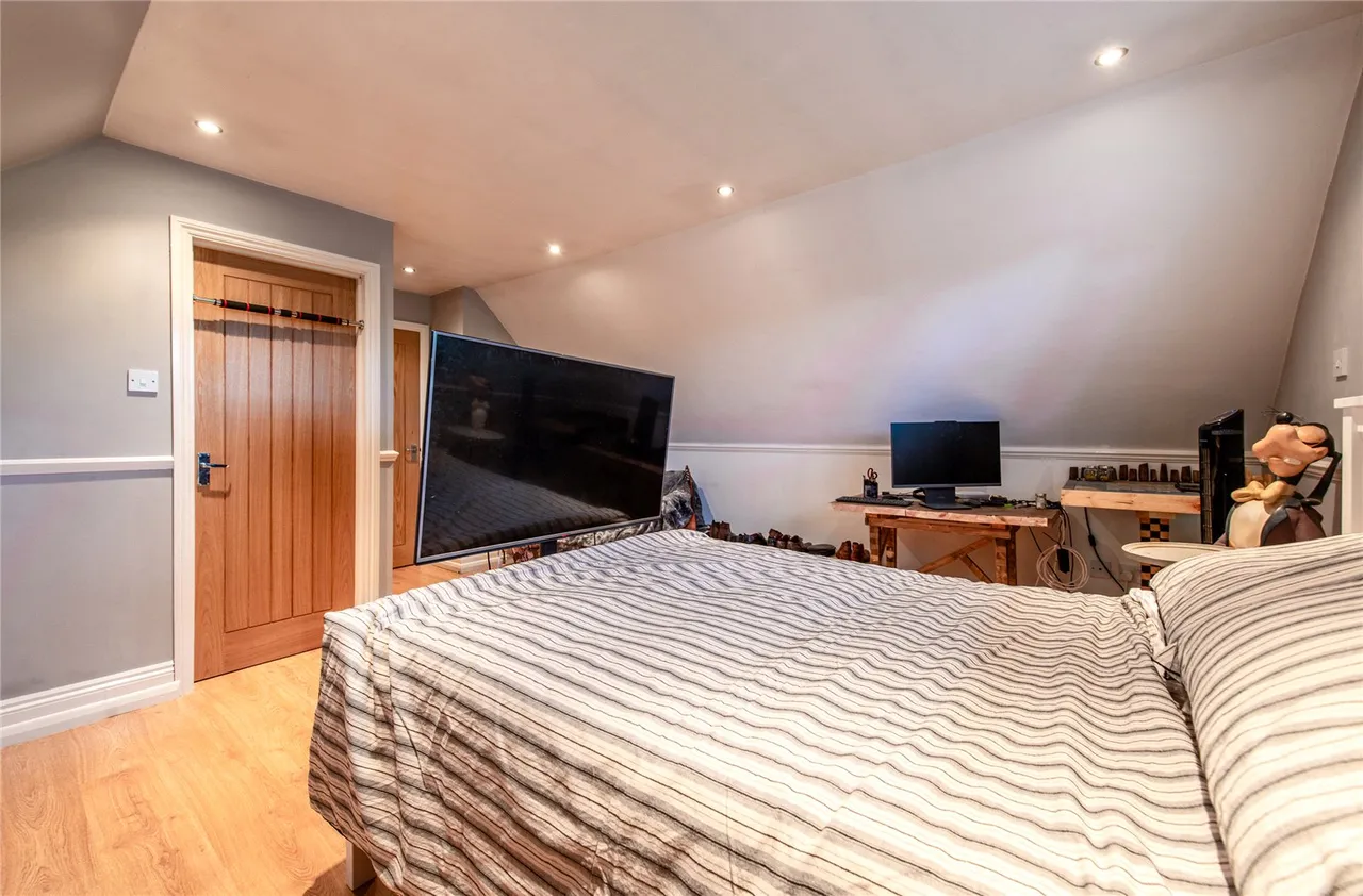 Lower Rainham Road, Rainham, ME8, photo 28