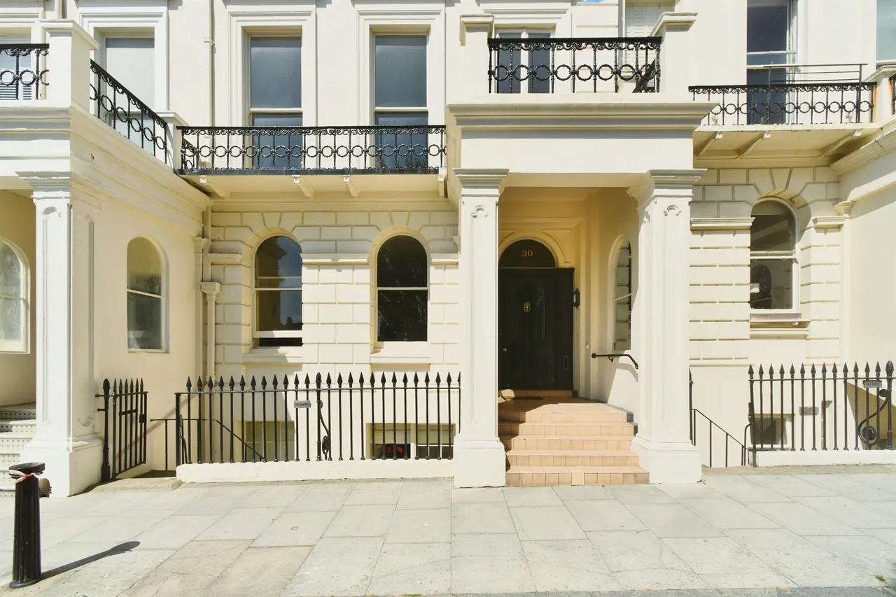 Adelaide Crescent, Hove, BN3, photo 19