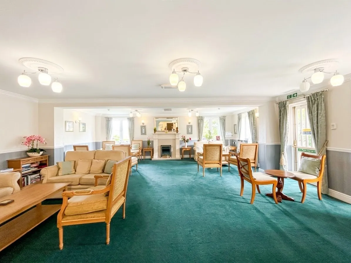 Winchmore Hill Road, N21, photo 8