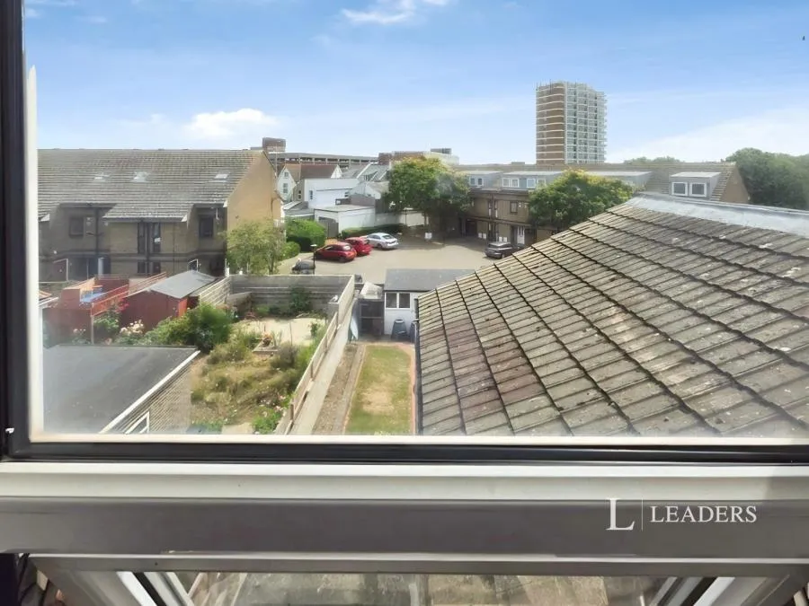 Canada Grove, Bognor Regis, PO21, photo 5