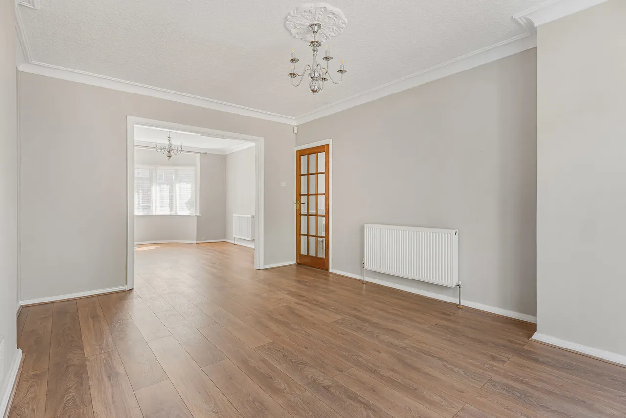 Vyner Road, London, W3, photo 2