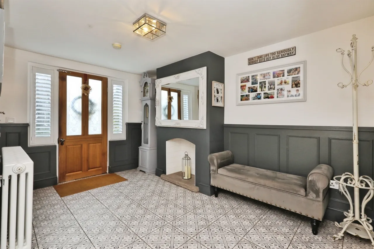 Eldon Street, Tuxford, NG22, photo 23