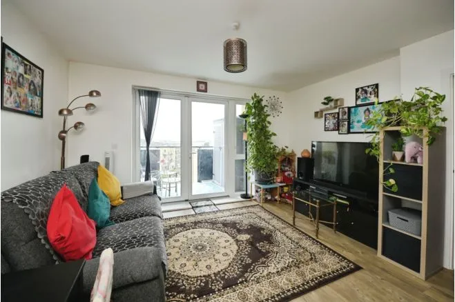 1 bed flat for sale, Handley Page Road, Barking, IG11