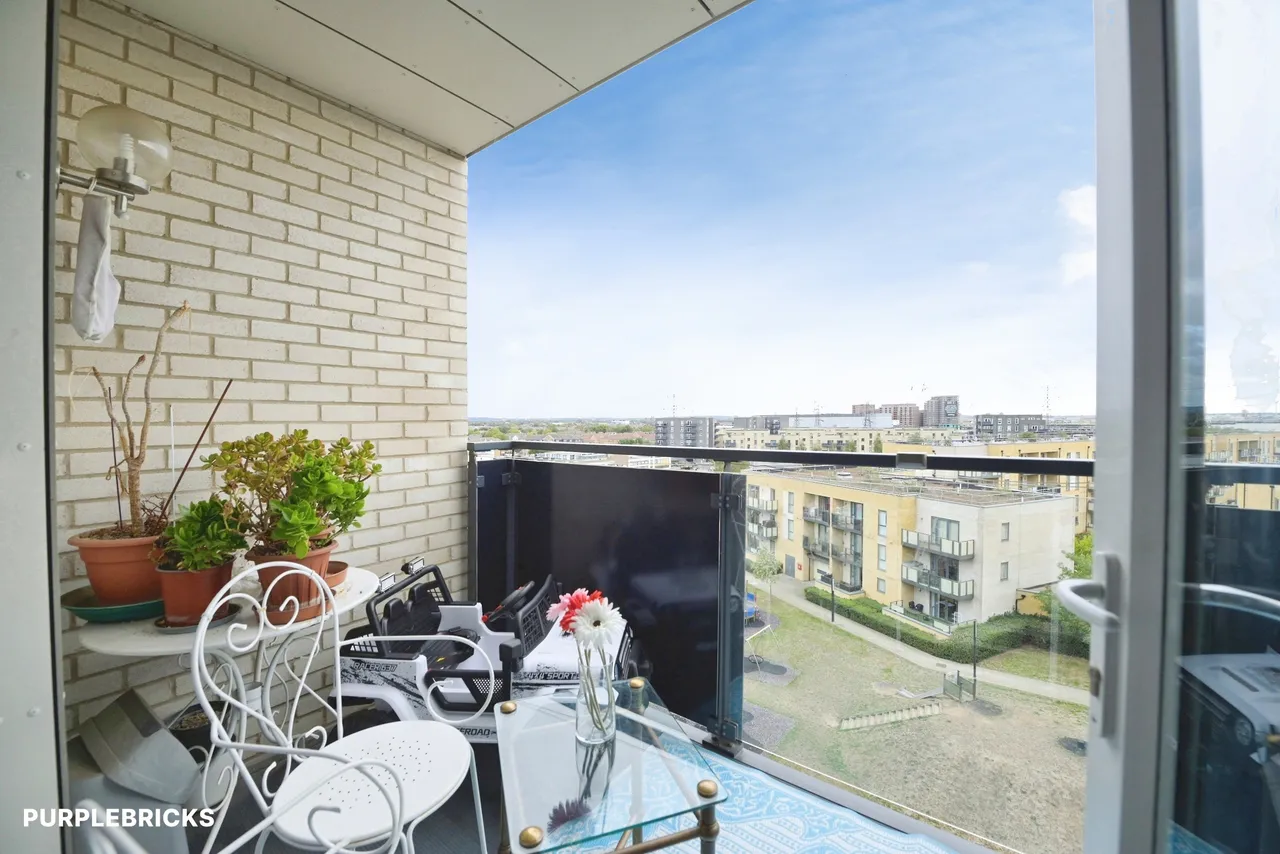 Handley Page Road, Barking, IG11, photo 29