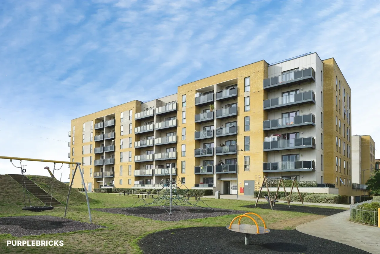 Handley Page Road, Barking, IG11, photo 31
