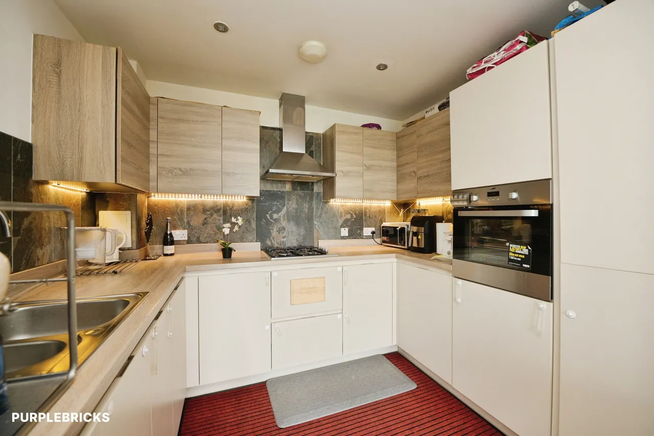 Handley Page Road, Barking, IG11, photo 26