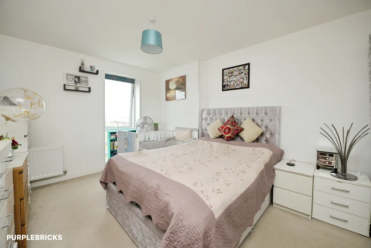 Handley Page Road, Barking, IG11, photo 33