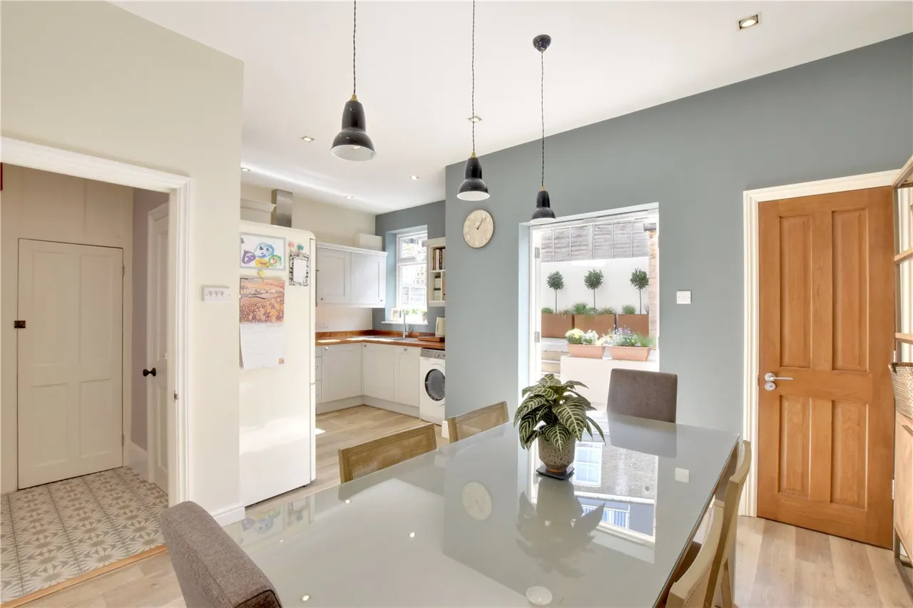 Woolwich Road, Greenwich, SE10, photo 26