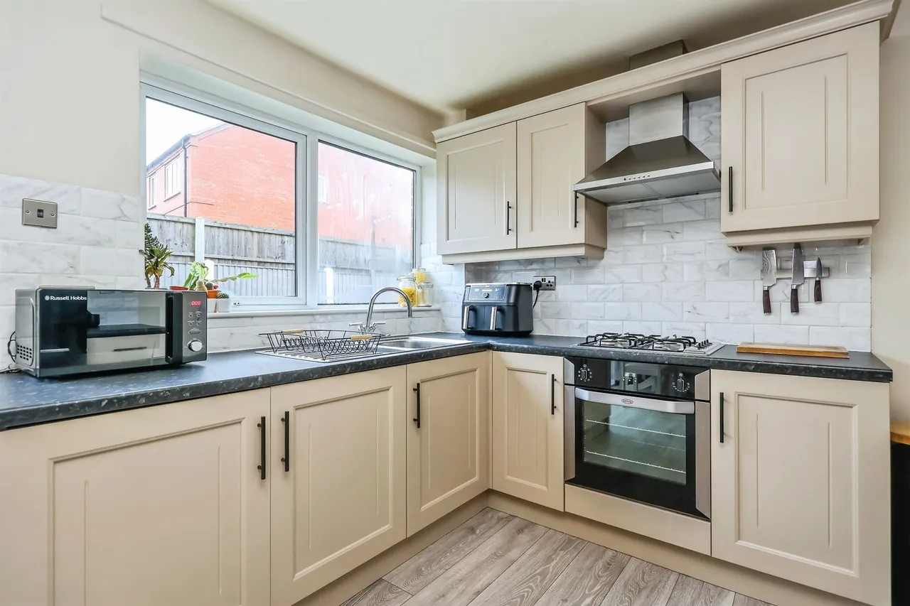 Cromwell Avenue, Ilkeston, DE7, photo 5