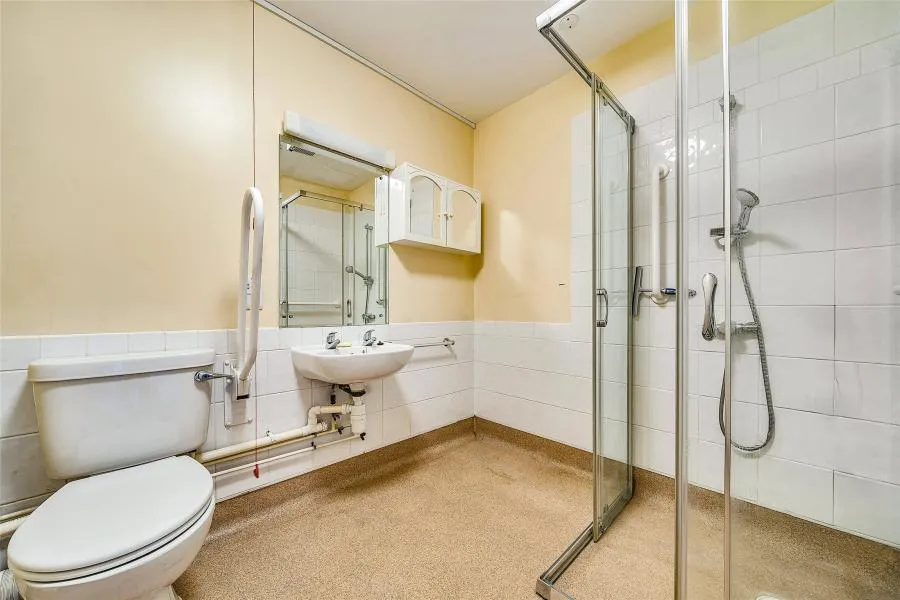 Beddington Gardens, Wallington, SM6, photo 7