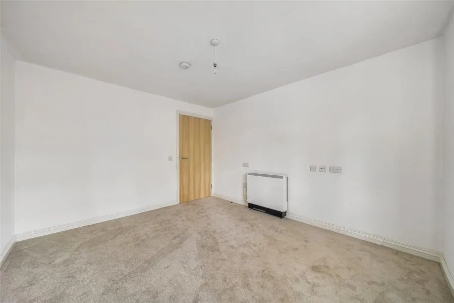 Beddington Gardens, Wallington, SM6, photo 5