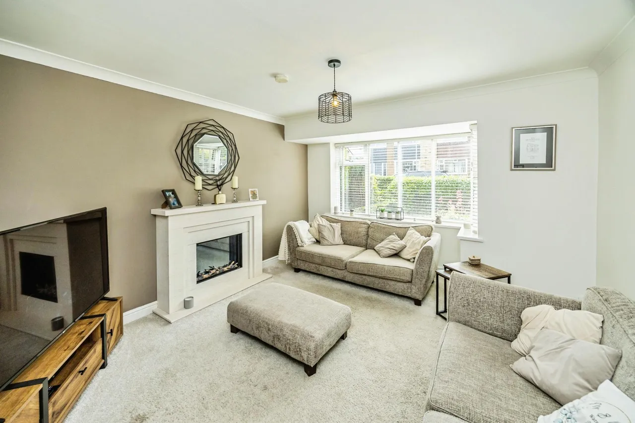 Carr Green Avenue, Brighouse, HD6, photo 9