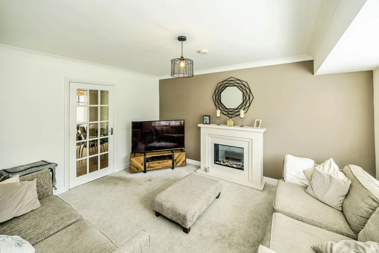 Carr Green Avenue, Brighouse, HD6, photo 10