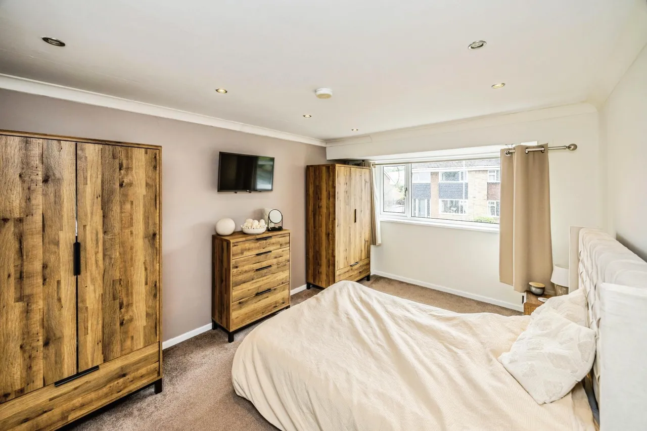 Carr Green Avenue, Brighouse, HD6, photo 14