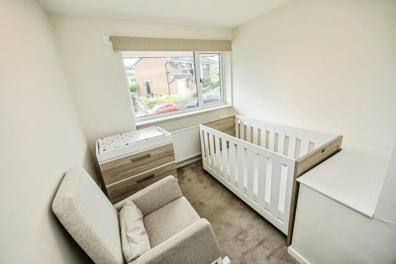 Carr Green Avenue, Brighouse, HD6, photo 16