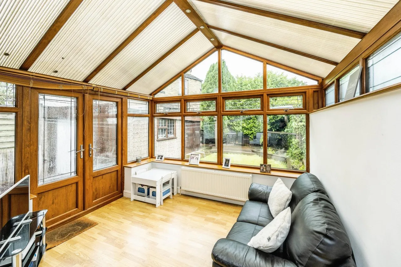 Carr Green Avenue, Brighouse, HD6, photo 8