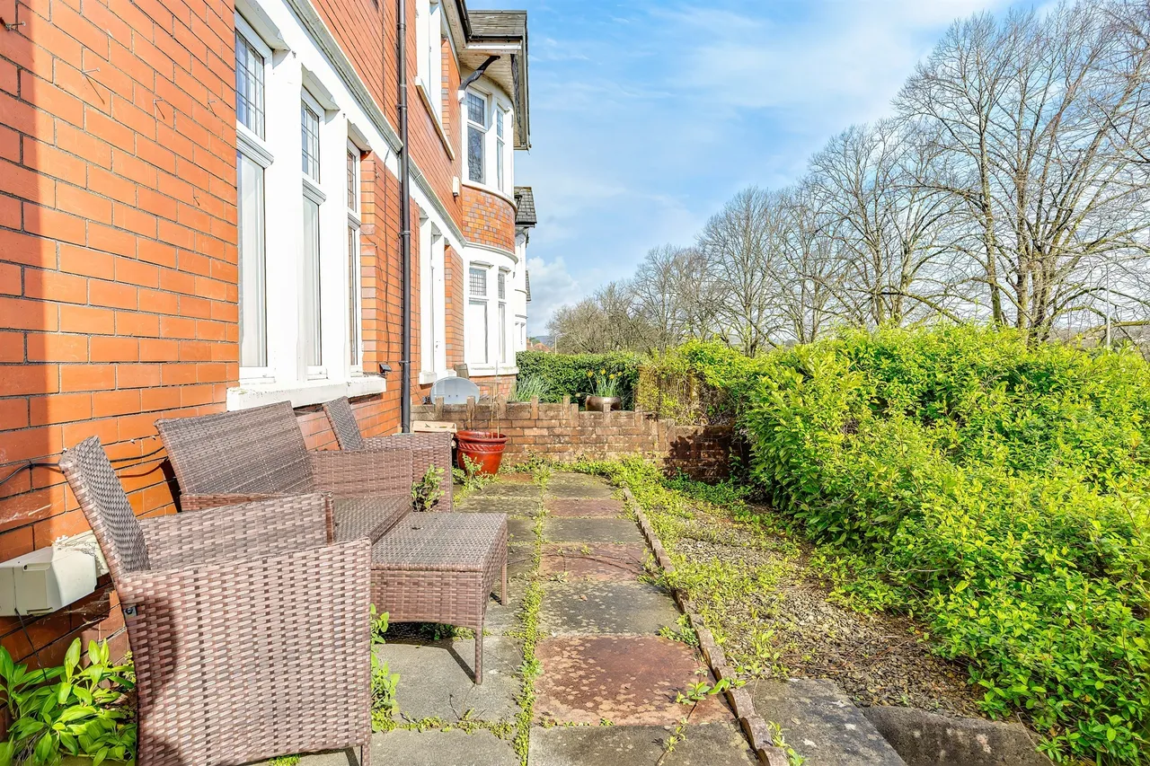 Lake Road West Cardiff, CF23, photo 18