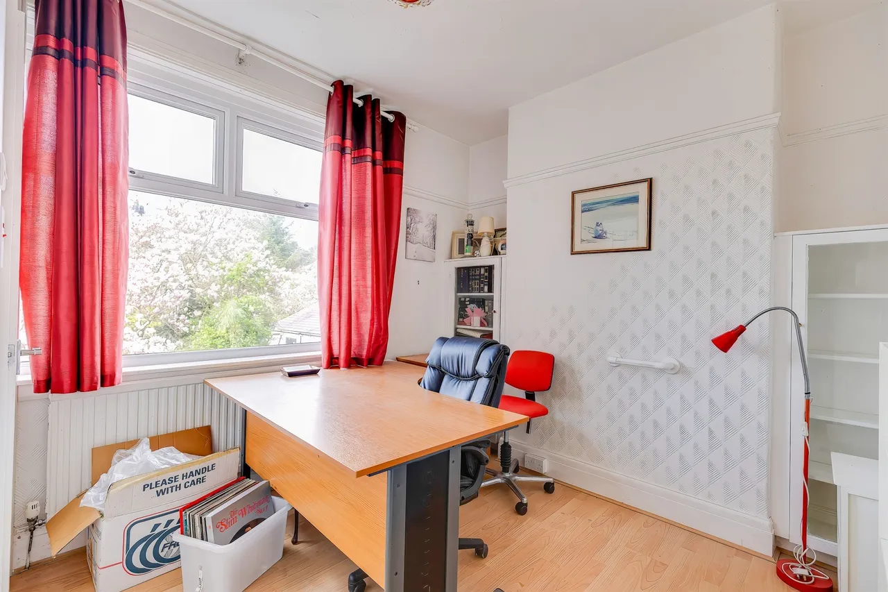Lake Road West Cardiff, CF23, photo 17