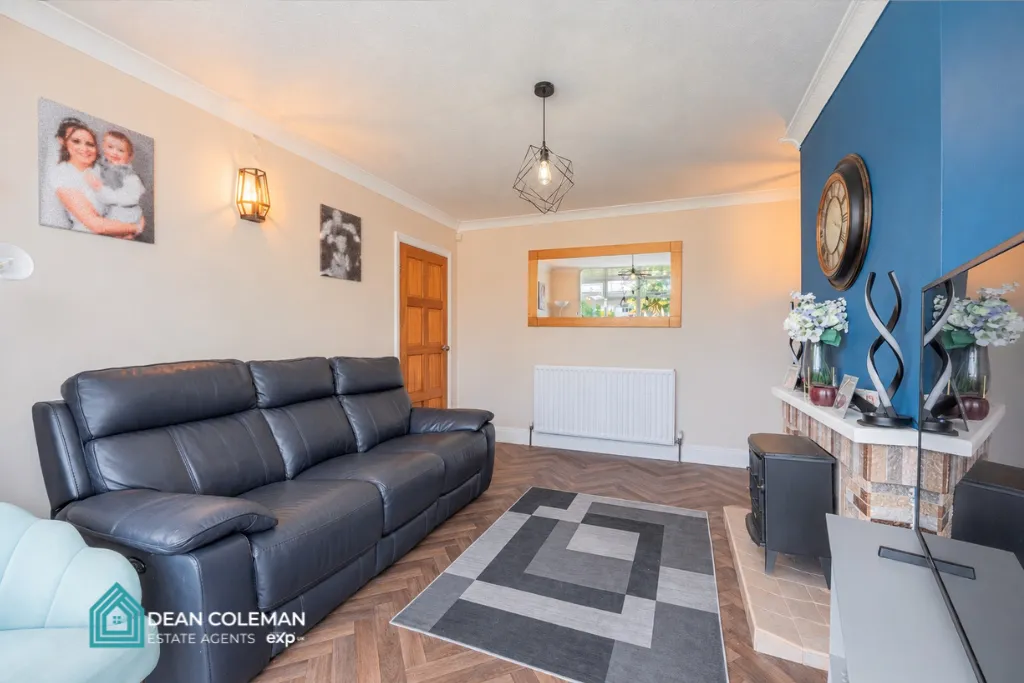 Kingsdown Road, Northfield, B31, photo 9