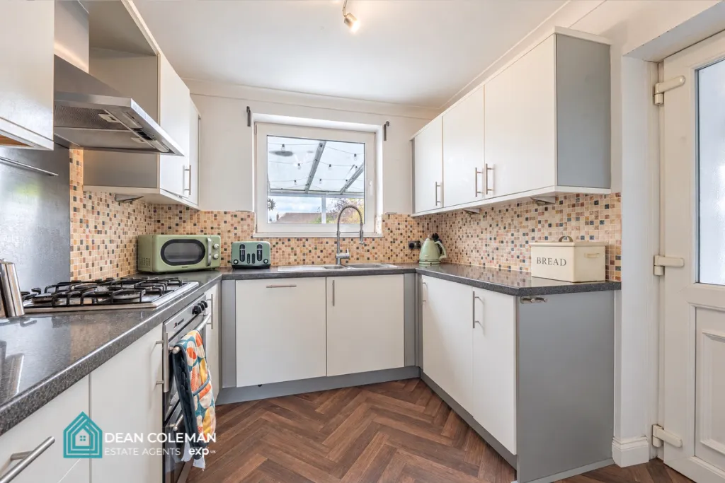 Kingsdown Road, Northfield, B31, photo 10