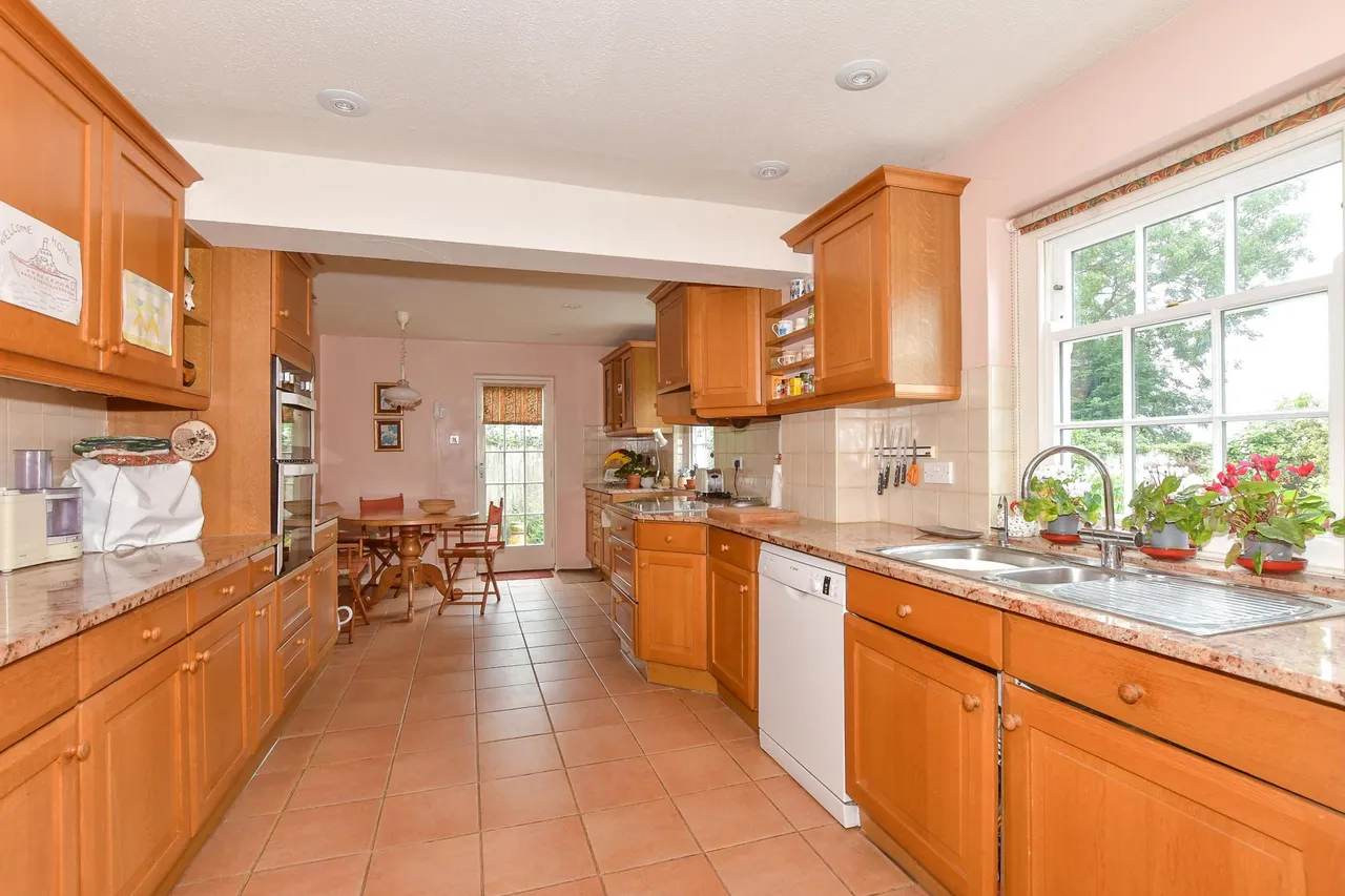 Mill Close, Wickhambreaux, CT3, photo 5