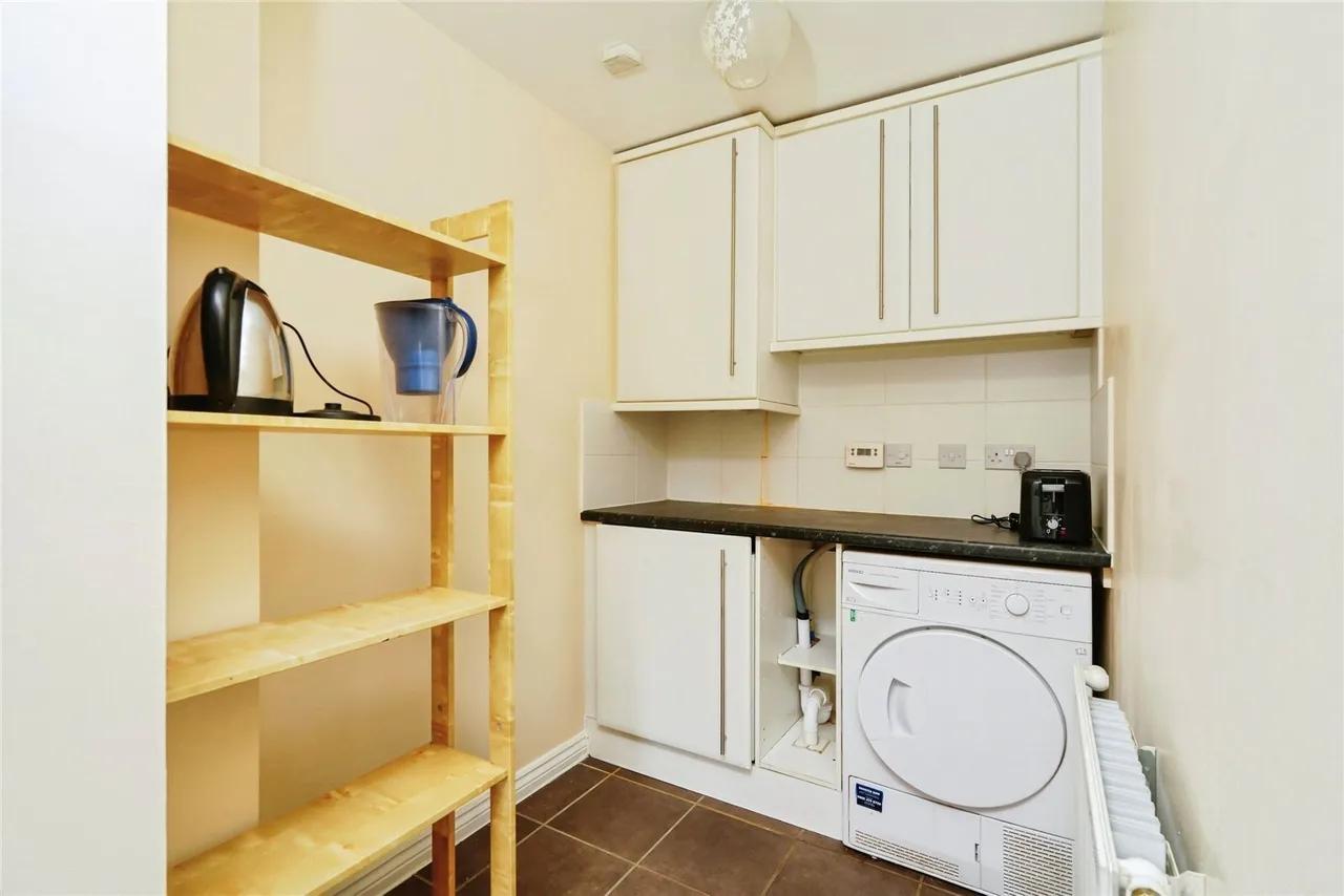 Kempton Close, Bicester, Oxfordshire, OX26, photo 5